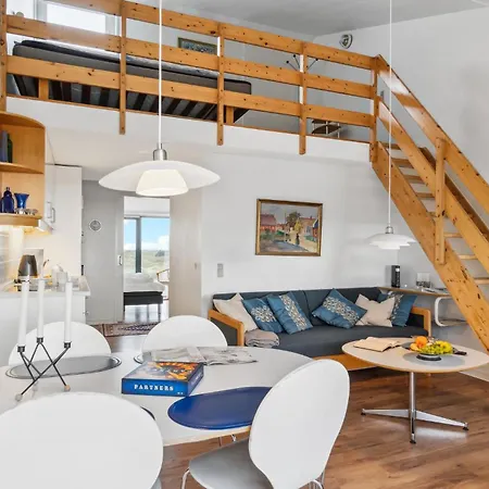 2 Bedroom Beautiful In Fanø