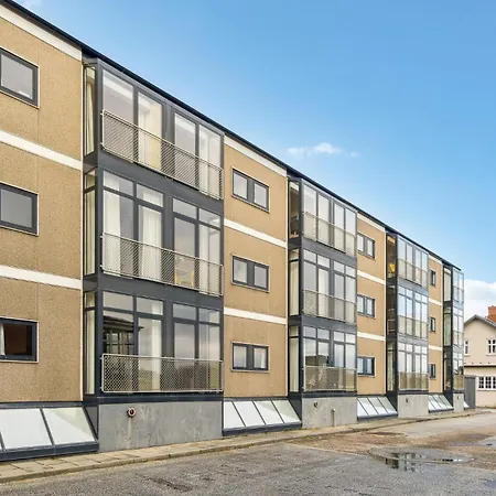 2 Bedroom Beautiful In Lejlighed