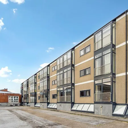 1 Bedroom Front In Appartement